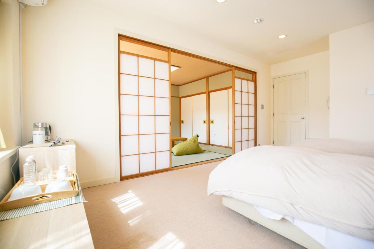 Ryosha Tsukiakari Acomodação com café da manhã Yamanakako Exterior foto